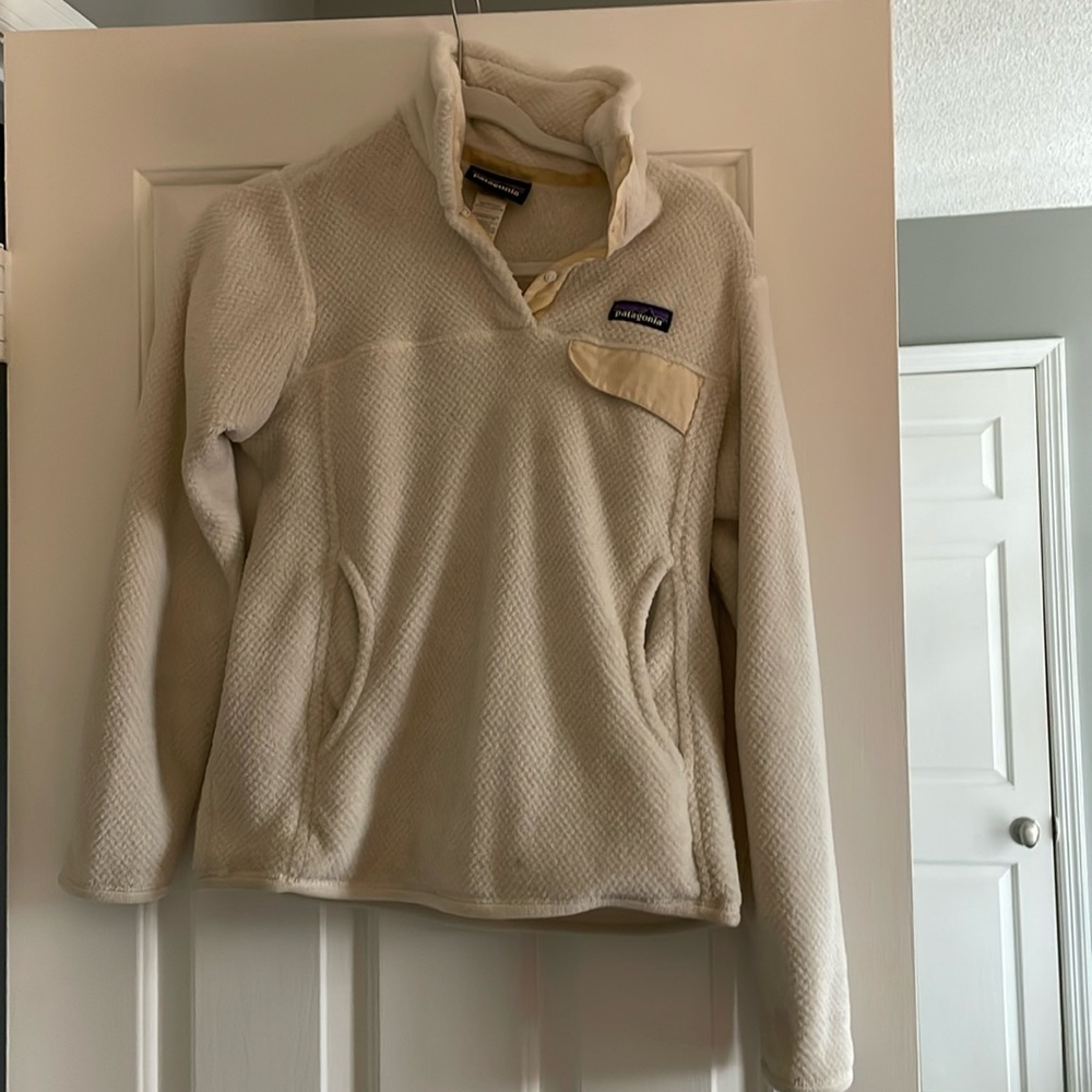 Patagonia re-tool pullover creme
